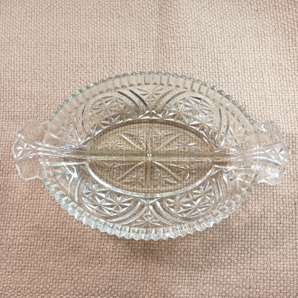 Vintage Glass Two Part Divided Relish Dish EUC - Picture 2 of 7